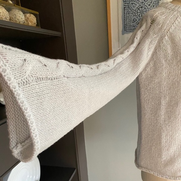 Price Drop Shein Gray Knit Sweater - Picture 10 of 10